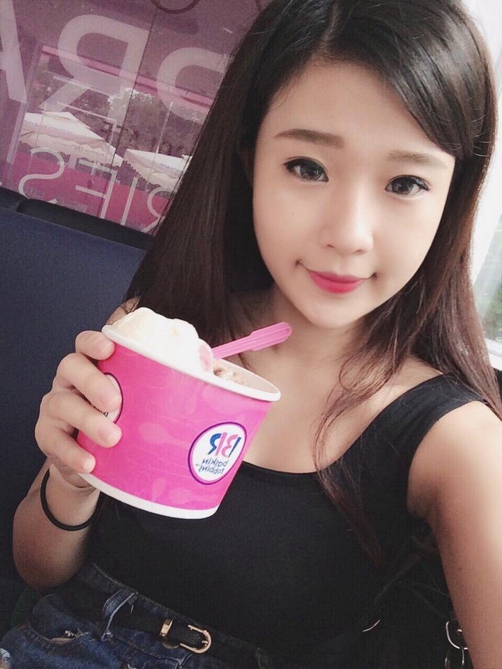 小鎮(zhèn)姑娘電影在線觀看