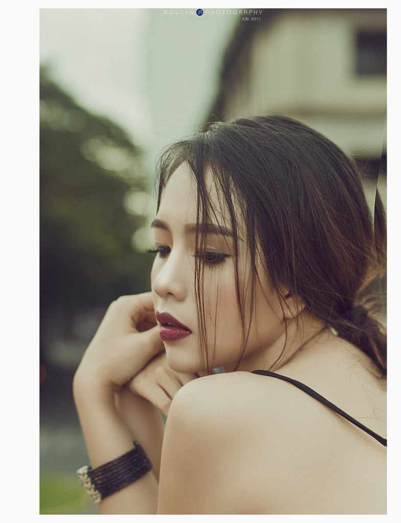 韓國(guó)三級(jí)電影朋友的媽媽