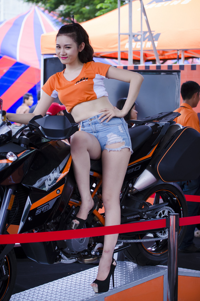 鬼吹燈之龍嶺迷窟免費(fèi)