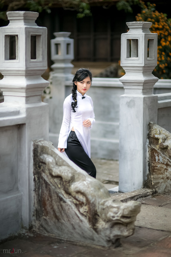 國產(chǎn)美女精品在線