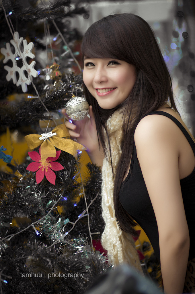 美女露奶視頻