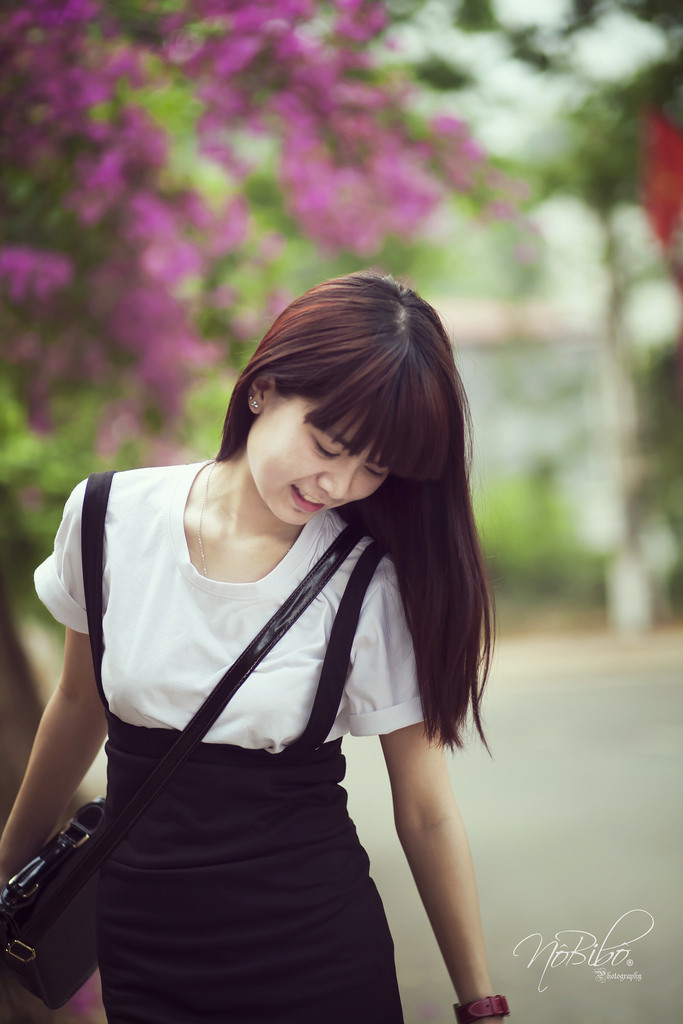 國產(chǎn)農(nóng)村婦女露臉對白視頻